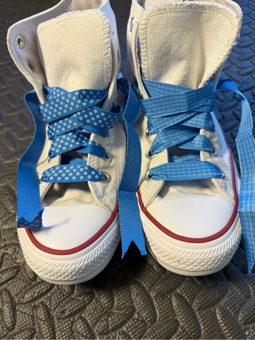 Converse Chuck Taylor All Star High Top White Ribbon Laces Women’s Size 8 - Picture 2 of 11